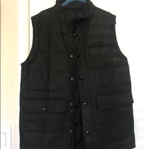 NWOT Black Burton Men’s Vest Size Large